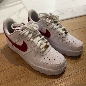 Nike Air Force 1